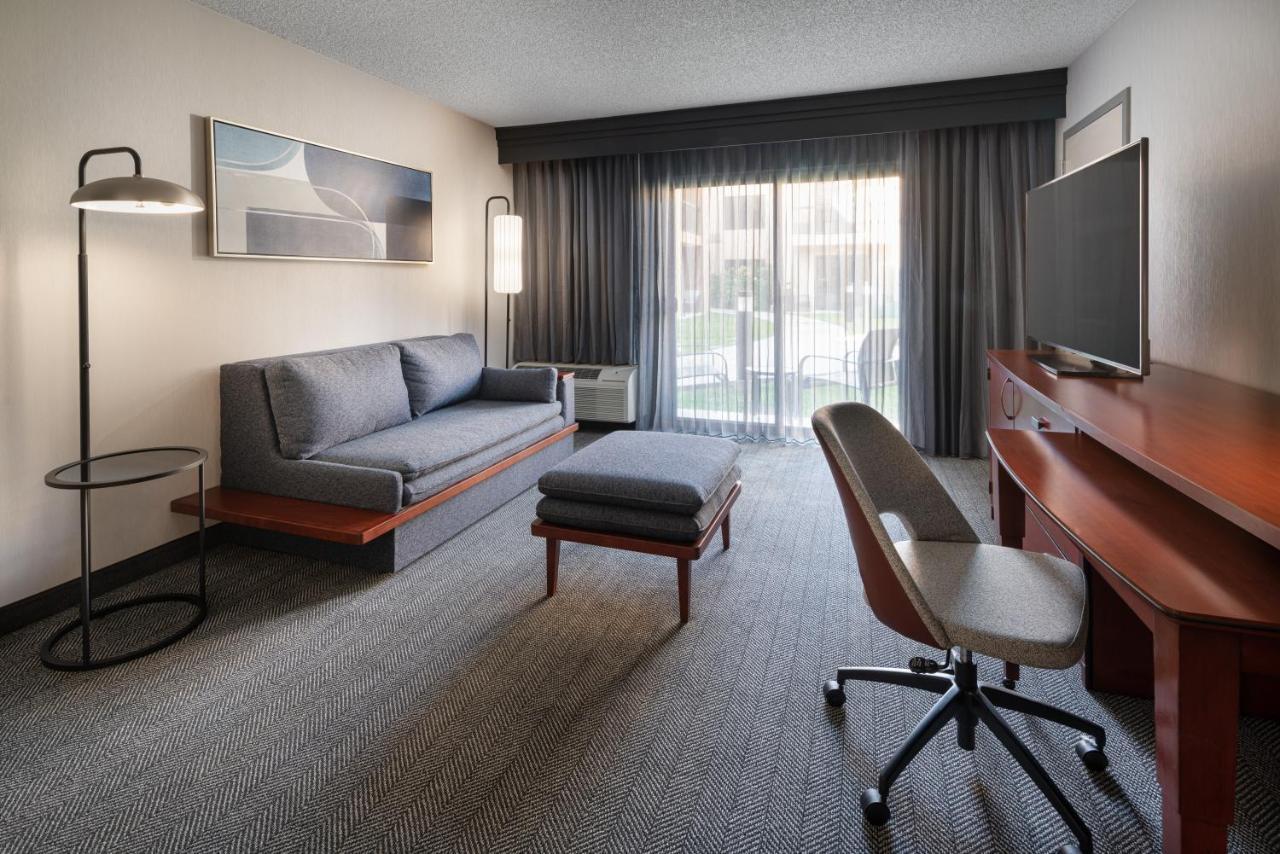 Courtyard By Marriott Los Angeles Hacienda Heights Orange County Extérieur photo