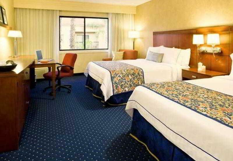 Courtyard By Marriott Los Angeles Hacienda Heights Orange County Extérieur photo
